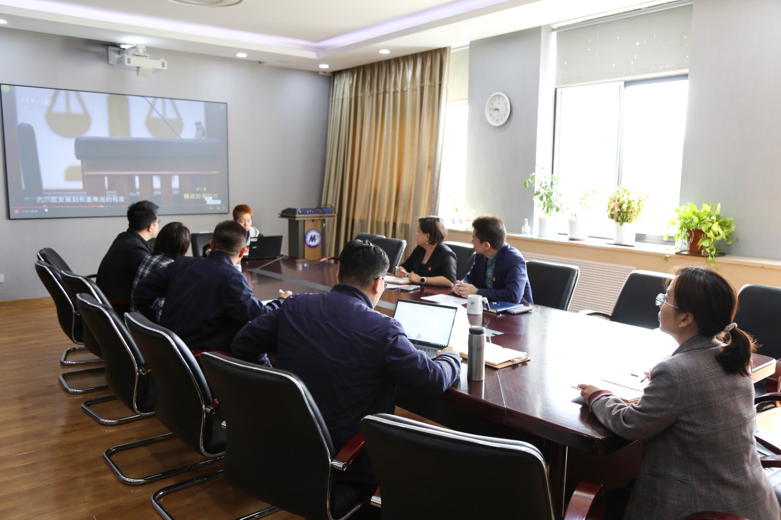 1744880406108828.jpg 1744880406108828.jpg