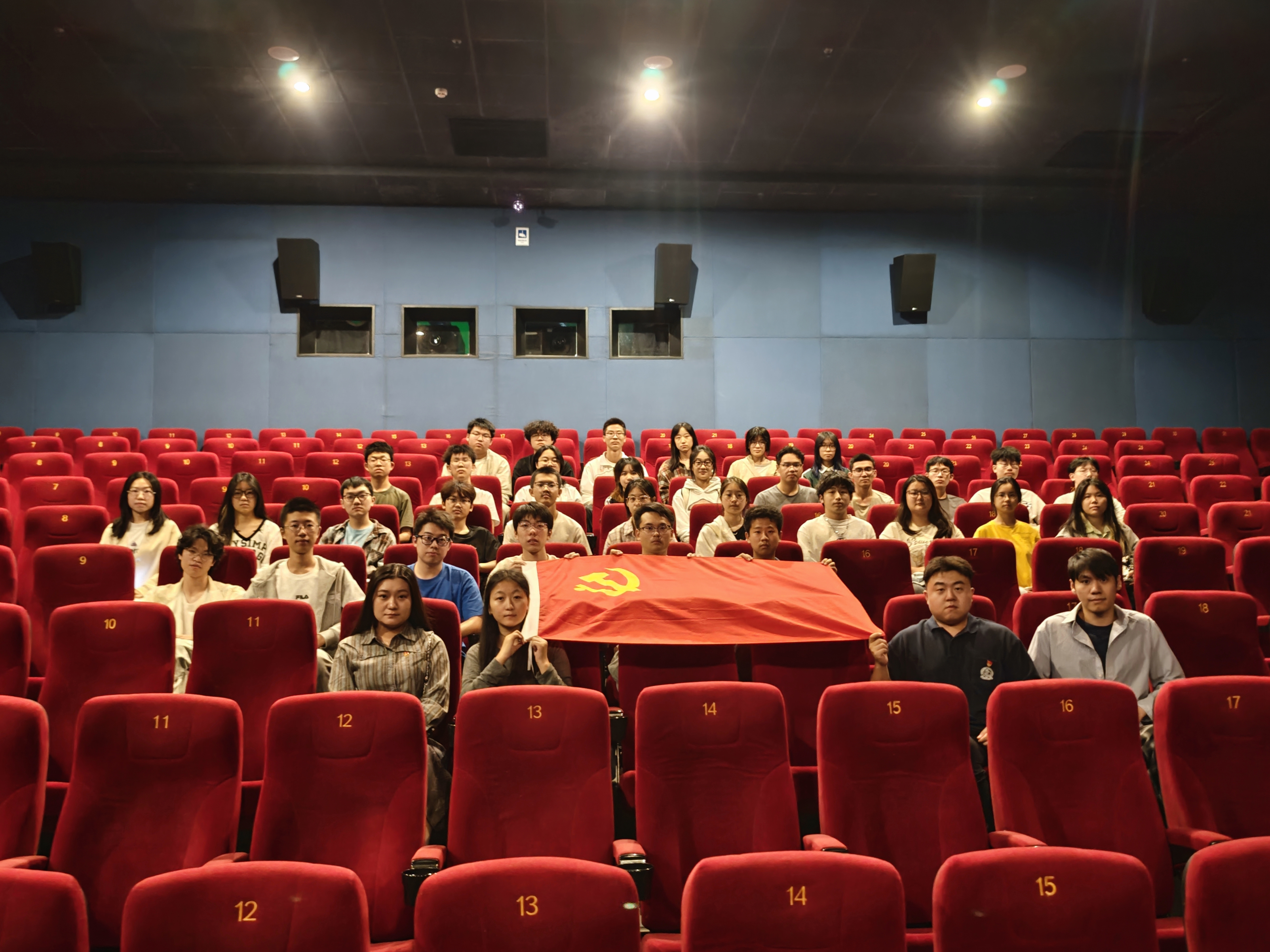 1758248648963657.jpg 1758248648963657.jpg